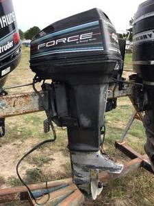 lot 216 image: Force 40 Outboard 1994 Trim and Tilt