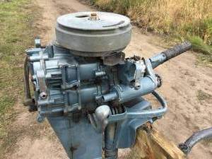 lot 218 image: Evinrude Outboard 1955 7.5 hp