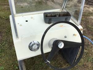 lot 238 image: Star Craft Stand Up Helm