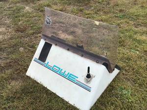 lot 241 image: 1995 Lowes Duck Boat Counsel