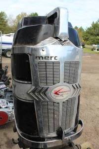lot 260 image: Mercury 95 Hp Outboard 1966 Tilt Assist