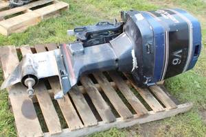 lot 278 image: 1989 Johnson GT 150 Outboard Tilt And Trim