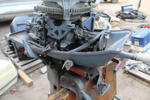 lot 280 image: Evinrude 18 Hp Outboard 1966