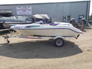 lot 297 image: 1995 Seadoo