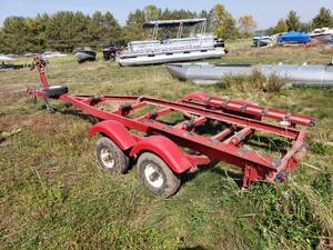 lot 300 image: Home Made Tandem Boat Trailer