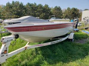 lot 302 image: 1995 Cresliner 1750 Sport Fish