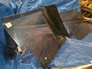 lot 102 image: . Wave Wackers Splash guards
