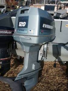 lot 305 image: 1985 Evinrude 120 Hp VRO