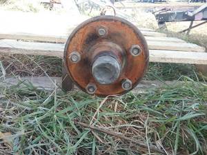 lot 308 image: Used Trailer Axle
