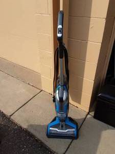 Bissell Crossway Multi Surface Brush-Vac