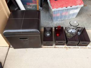 Foot Stool With 4-Matching Trays & 4-Glass Vases