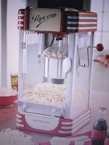 lot 16 image: Nostalgia Retro Kettle Popcorn Make...