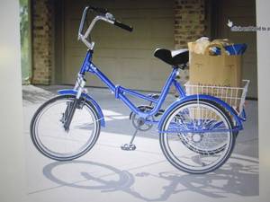 lot 36 image: Adult Tricycle open box , damaged s...