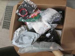 lot 192 image: Box of Assorted Returned Items...