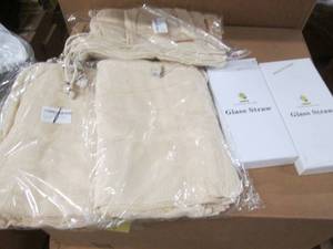 lot 202 image: 3- 12 pks Organic Bags, 2 pks Glass...