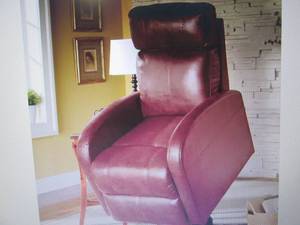 lot 248 image: Powered Lift Recliner open box Reta...