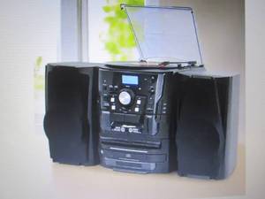 lot 269 image: 6-in-1 Deluxe Turntable, iPodMP3, ...