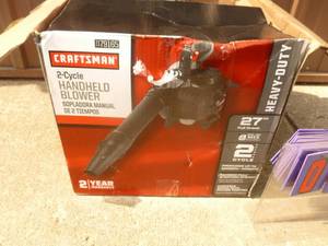 Craftsman leaf blower. Appears new in box. Tubes under blower. Tested & works. As shown.