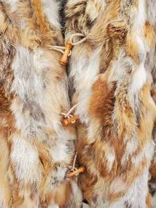 lot 9 image: Fox Fur Coat
