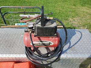 lot 51 image: Coleman Power mate Compressor