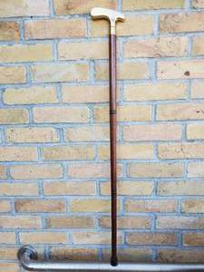 lot 54 image: Brass Putter Cane