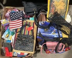 lot 169 image: Large Lot of Ladies Purses