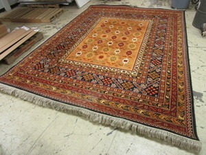 lot 121 image: KARASTAN EASTERN PRIMITIVES COLLECTION RUG, 9 x 12