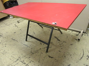 lot 174 image: DRAFTING TABLE, FOLDING
