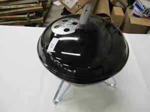 Weber 10020 Smokey Joe 14-Inch Portable Grill,Black