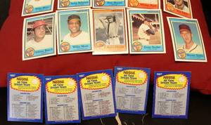 lot 23 image: 1987 Nestle All Time Dream Team