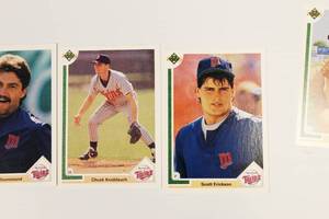 lot 34 image: 1991 Upper Deck Baseball Collector Cards