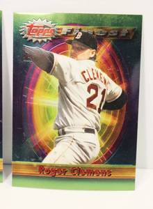 lot 39 image: 1994 Topps Finest Randy Johnson & Roger Clemens Cards