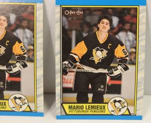 lot 72 image: 1989 Mario Lemieux O-Pee-Chee NHL Collector Cards