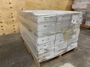 lot 12 image: Lot of 21 cases Style Selections 4.803-in Wicker Hickory Distressed Engineered Hardwood Flooring (31.29-sq ft)