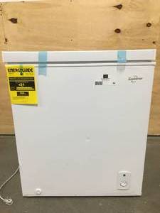 lot 64 image: Koolatron Kool 5.5 cu. ft. Chest Freezer in White