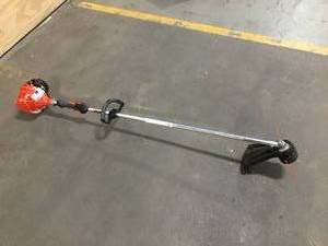 lot 71 image: Echo SRM-225 21.2 cc Gas 2-Stroke Cycle Straight Shaft Trimmer