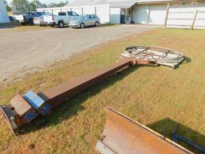 lot 2 image: Vintage Sign and Post