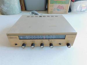 lot 31 image: Raymer FM receiver