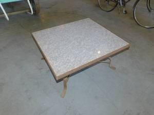 lot 43 image: Vintage Table