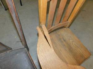 lot 8 image: Vintage Chairs