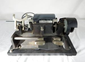 lot 6 image: Ilco Corporation Model 2585 Key Cutting Machine