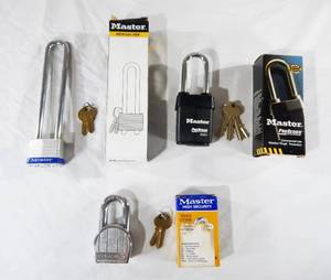 lot 53 image: Lot of 3 New Master Lock Padlocks