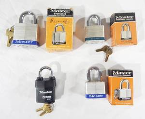 lot 55 image: Set of 4 New and New Vintage Master Lock Padlocks