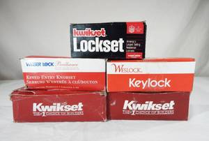lot 77 image: Lot of 5 New Assorted Keyed Locking Door Knob Sets