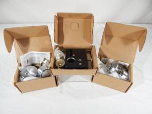 lot 113 image: Lot of 3 New Falcon Lock and DL Dynabolt Deadbolts
