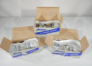 lot 121 image: Lot of 3 New Arrow Lock MK11TA26D Keyed Door Knob Sets