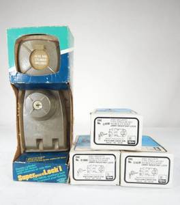 lot 143 image: Lot of New Ideal Security And Taylor Lock Company Double Cylinder Jimmy Resistant Locks