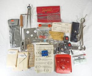 lot 146 image: Large Lot of Locksmith Tools