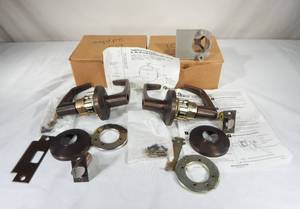 lot 200 image: Set of 2 Best 9K Lever Lock Sets