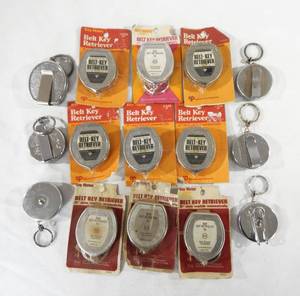 lot 220 image: Lot of 15 Belt Clip Retractable Key Retrievers